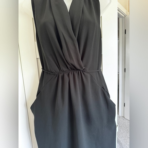 ARITZIA Wilfred Sabine Wrap Dress Sleeveless Tie Waist Black Small - Picture 6 of 13